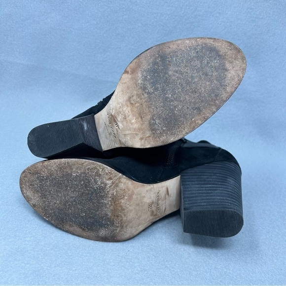 Cole Haan 'Minna' Bootie, Black Suede, Womens Size 7B. - Picture 10 of 12